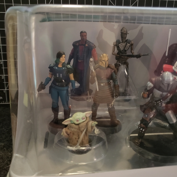 New in Box* Star Wars The Mandalorian & The Child Deluxe 1/6 scale Cara Dune - Picture 2 of 3